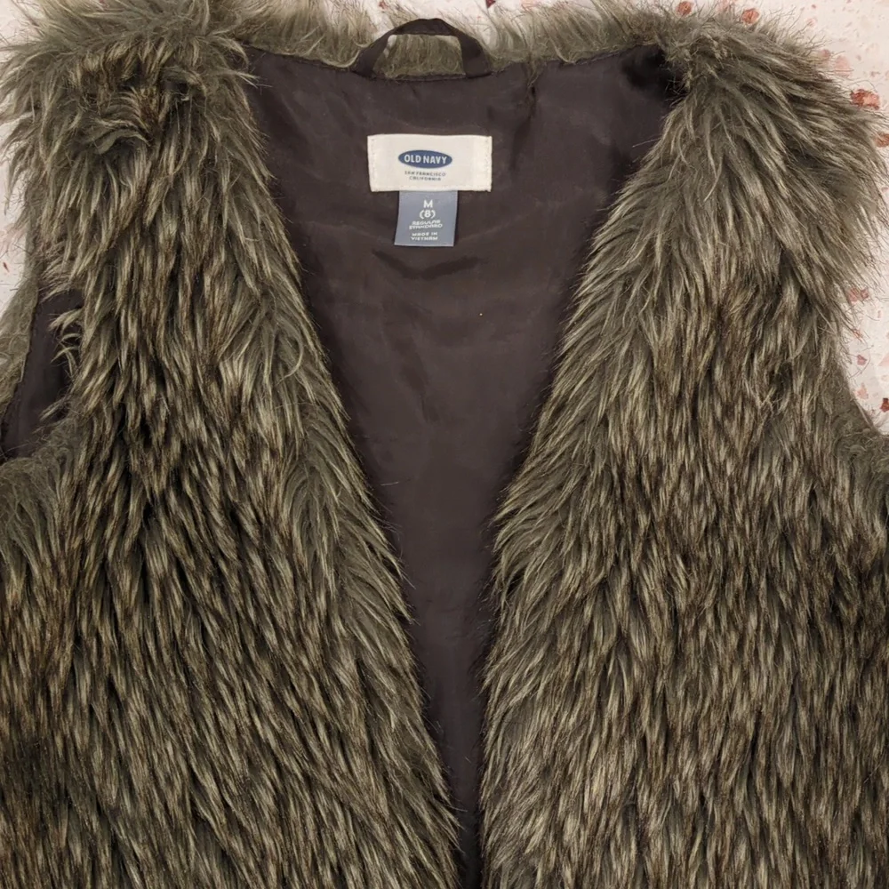 Old Navy | Brown Grey Tan Faux Fur Vest | M (8) Boho Layer Accessory